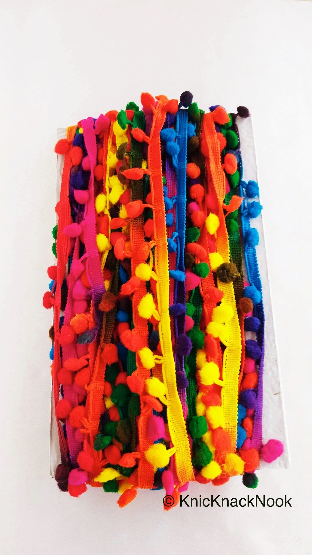 9 Yards Multicoloured Pom Pom Fringe Trim, Pompom Trimming, Tassels