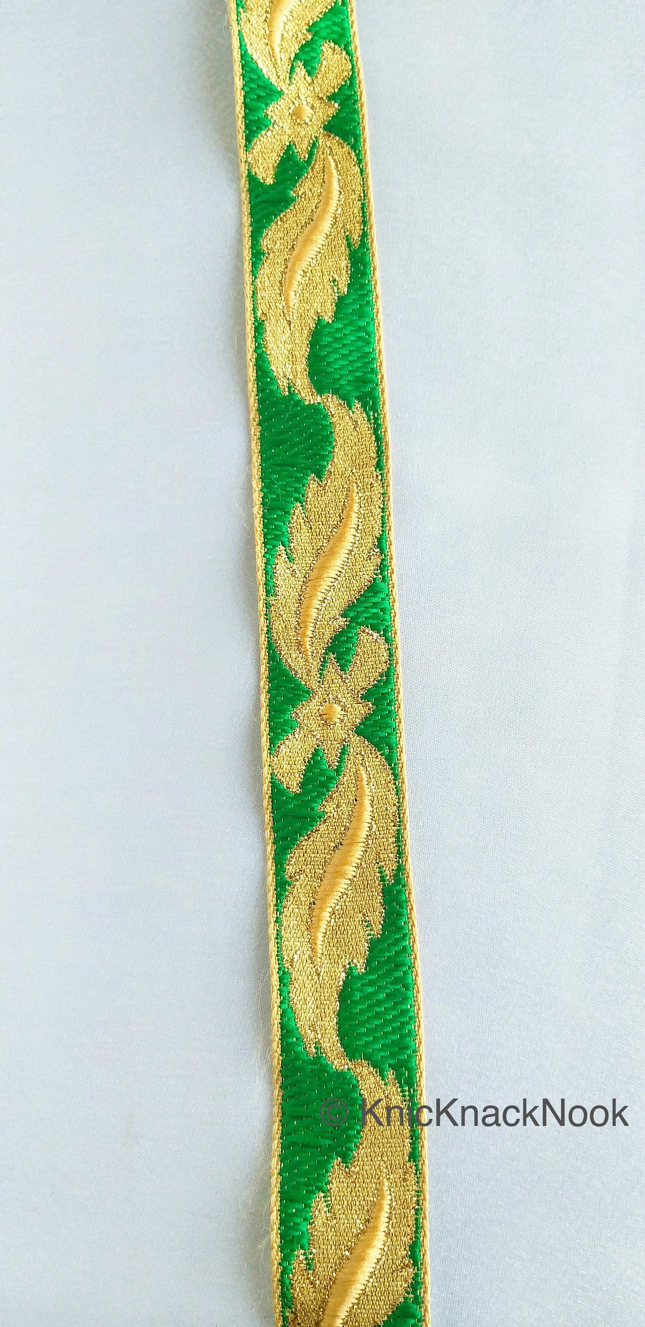 3 Yards Green Jacquard Weave Trim, Indian Sari Border, Trim By 3 Yards