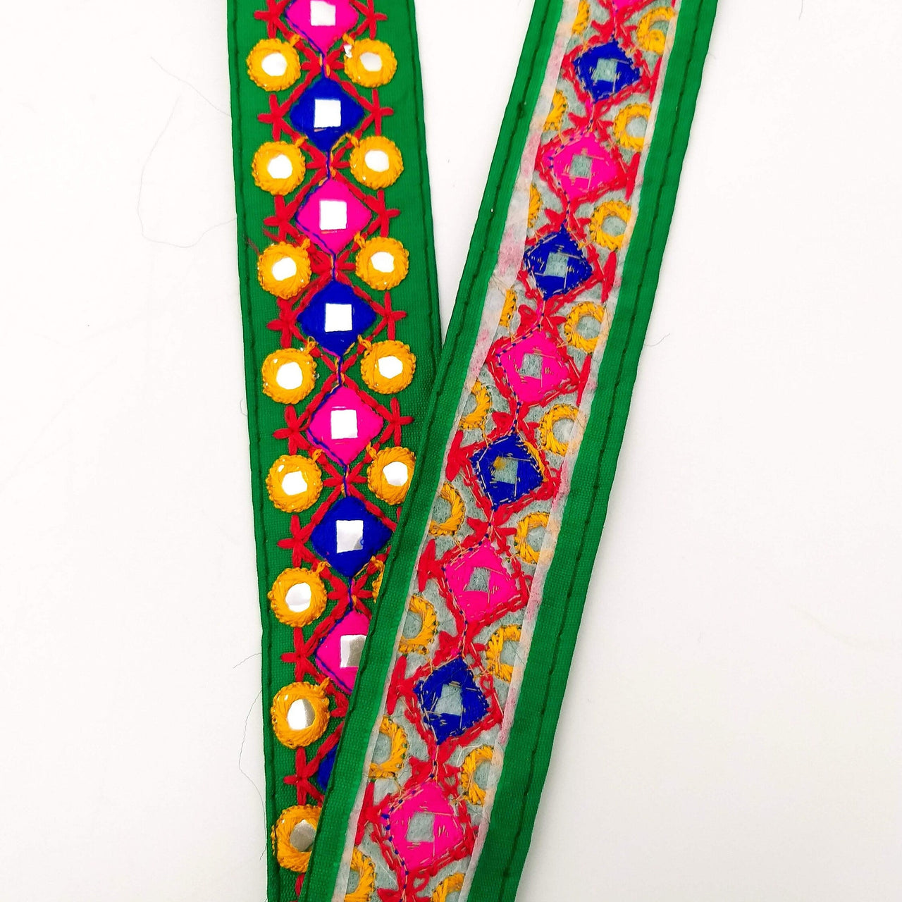 Green Multicoloured Indian Mirror Trim, Kutch Embroidered Navratri Garba Dress Trim Bridal Lace, Indian Sari Border 35 mm Wide Trim Per Yard