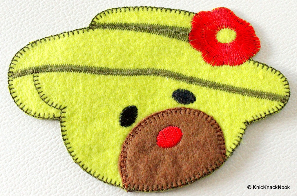 1 x Green Bear Embroidered Applique Patch, Teddy Bear Motif, Kids Applique