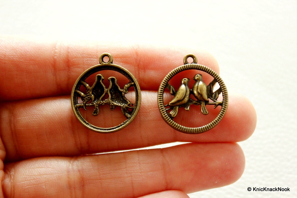 5 x Love Birds Dove Antique Bronze Tone Charms