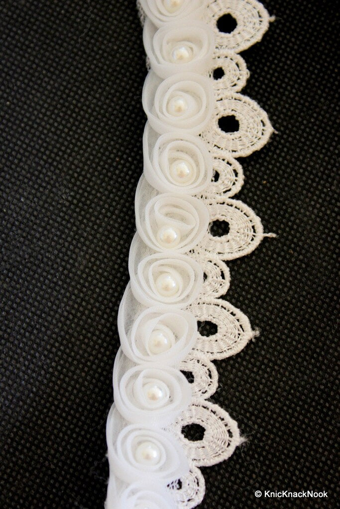 9 x White Rose With Pearl Flower And Crochet Leaves Lace Trim, Approx. 30mm Wide, Wholesale Indian Sari Trim